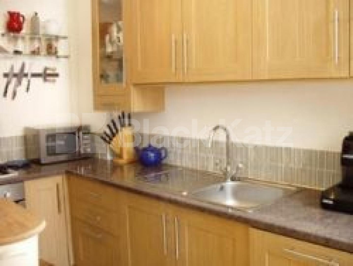 			1 Bedroom, 1 bath, 1 reception Flat			 Marlborough Road, UPPER HOLLOWAY N19